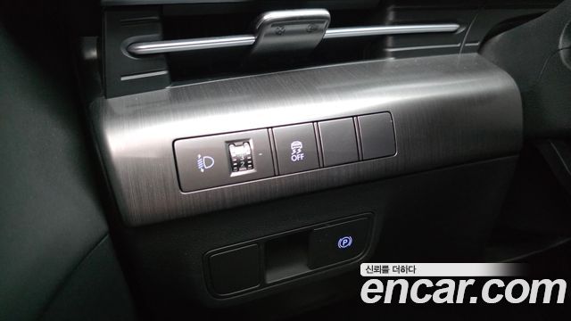 Hyundai Kona 2023 — photo 16