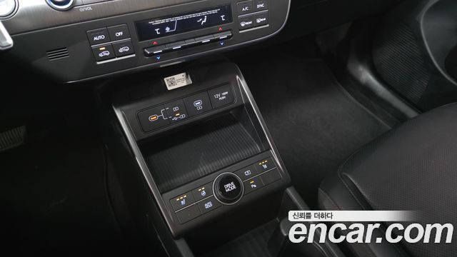 Hyundai Kona 2023 — photo 18