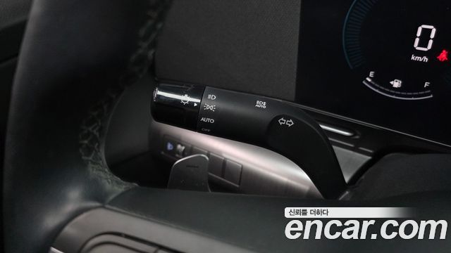 Hyundai Kona 2023 — photo 19
