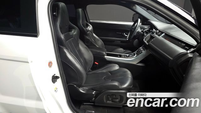 Land Rover Range Rover Evoque 2012 — photo 11