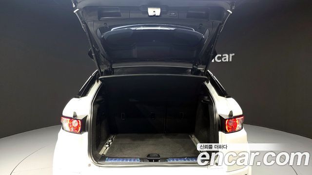 Land Rover Range Rover Evoque 2012 — photo 20