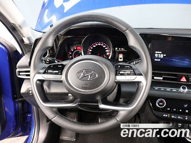 Hyundai AVANTE 2021 — photo 12