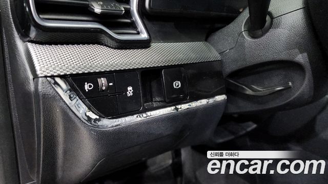 Kia Sportage 2022 — photo 16