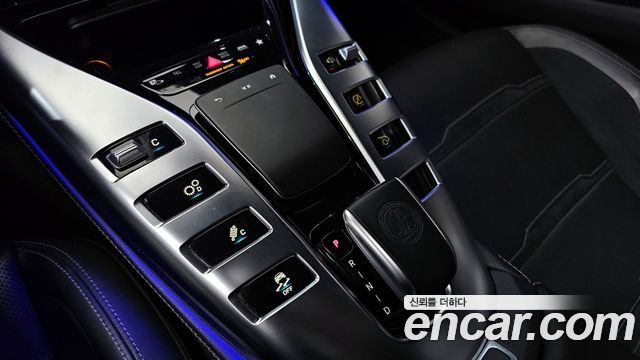 Mercedes-Benz AMG GT 2021 — photo 9