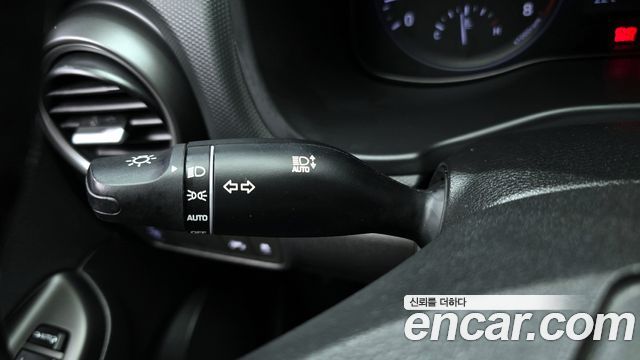 Hyundai Kona 2020 — photo 18
