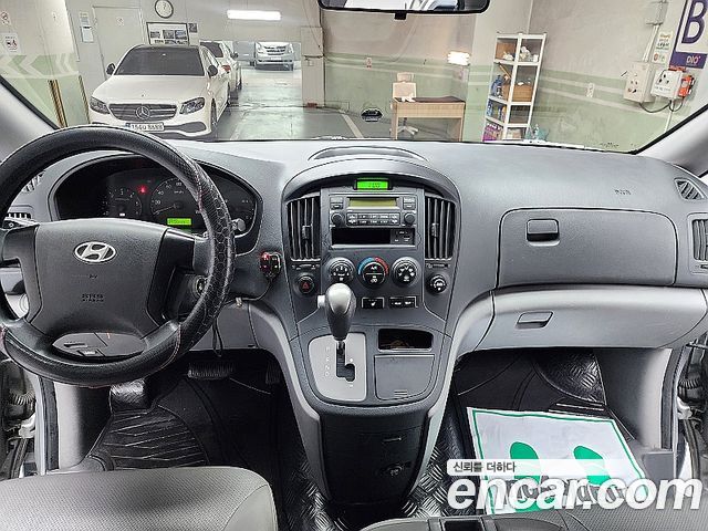 Hyundai Starex 2015 — photo 6