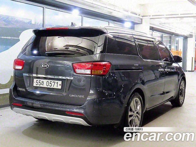 Kia Canival 2016 — photo 4