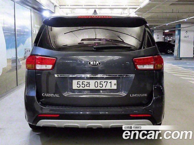 Kia Canival 2016 — photo 5