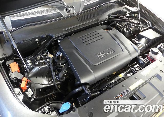 Land Rover Defender 2025 — photo 6