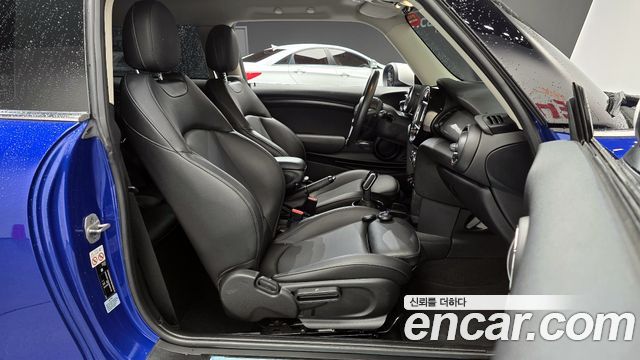 Mini Cooper 2021 — photo 10