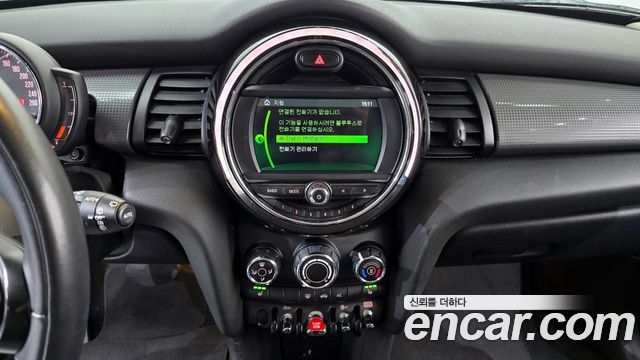 Mini Cooper 2021 — photo 14