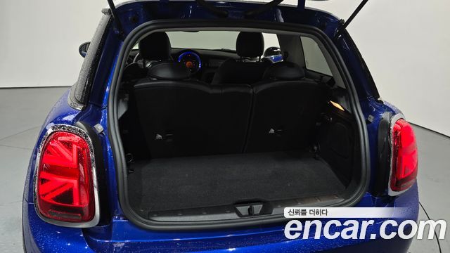 Mini Cooper 2021 — photo 20