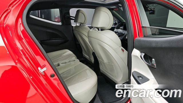 Hyundai Veloster 2020 — photo 12