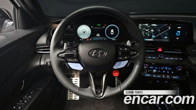 Hyundai AVANTE 2022 — photo 13