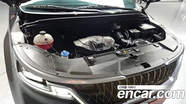 Kia Canival 2021 — photo 6