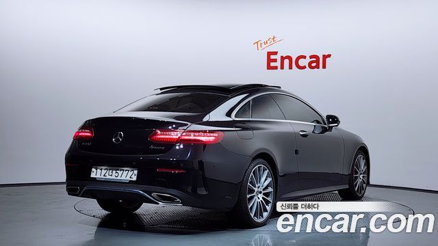 Mercedes-Benz E-Class 2019 — photo 2