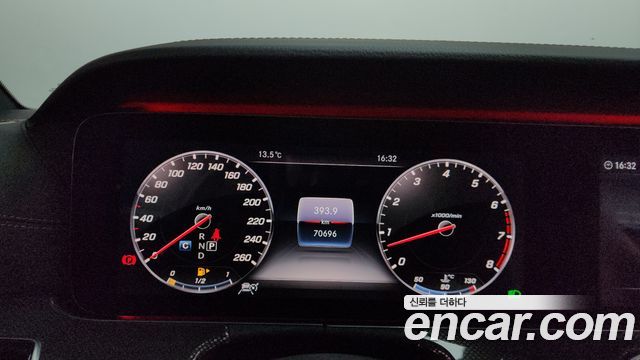 Mercedes-Benz E-Class 2019 — photo 8