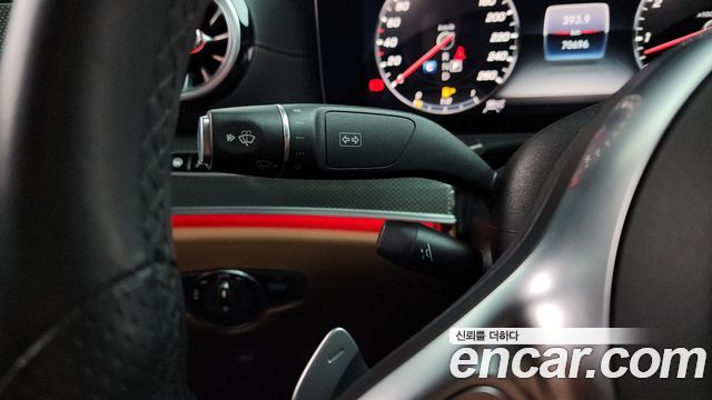 Mercedes-Benz E-Class 2019 — photo 14