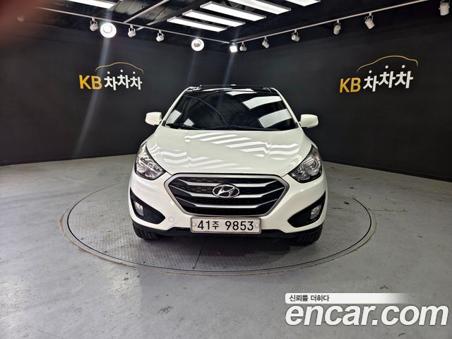 Hyundai Tucson 2011 — photo 3