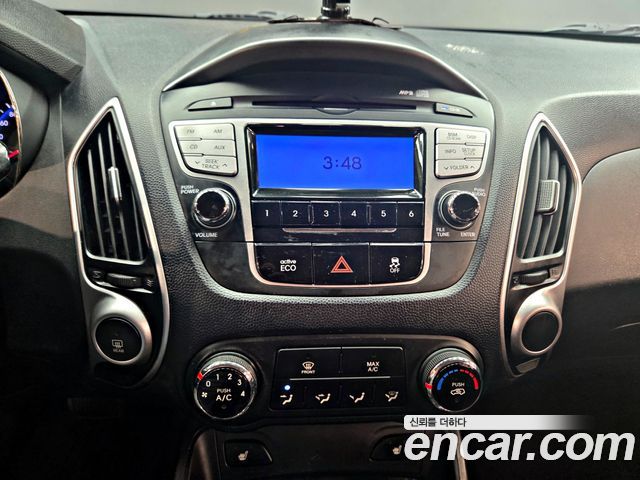 Hyundai Tucson 2011 — photo 12