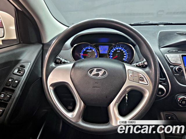 Hyundai Tucson 2011 — photo 13