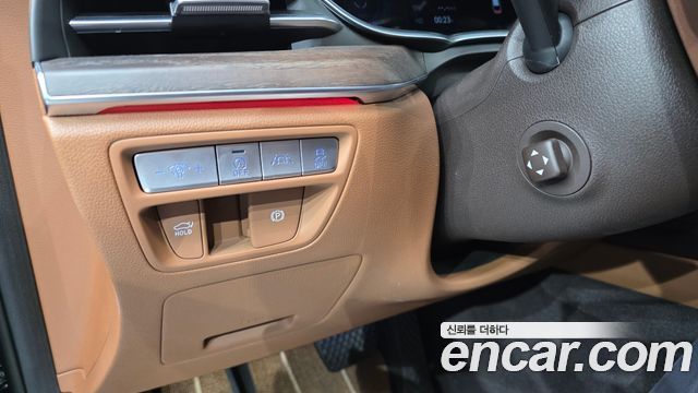 Genesis G80 2021 — photo 17