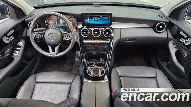 Mercedes-Benz C-Class 2019 — photo 7