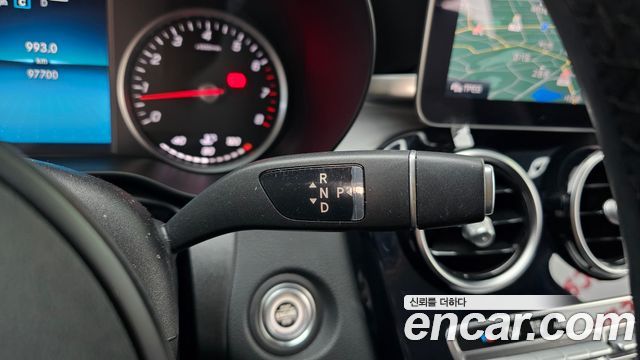 Mercedes-Benz C-Class 2019 — photo 9