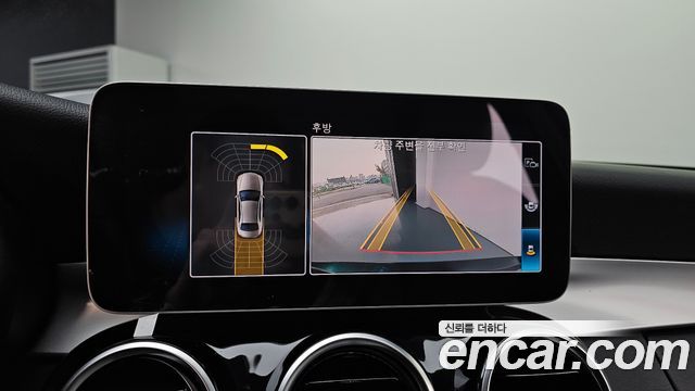 Mercedes-Benz C-Class 2019 — photo 15