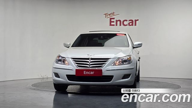 Hyundai Genesis 2010 — photo 3