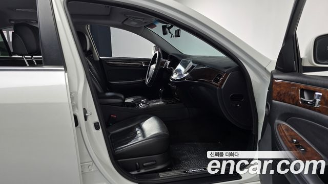 Hyundai Genesis 2010 — photo 11