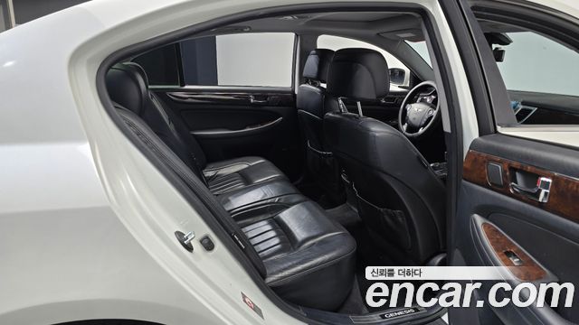 Hyundai Genesis 2010 — photo 12