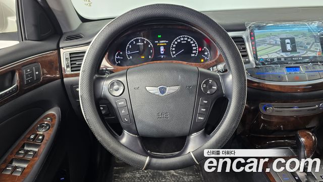 Hyundai Genesis 2010 — photo 13