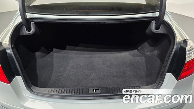 Hyundai Genesis 2010 — photo 20