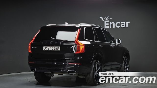 Volvo XC90 2016 — photo 2