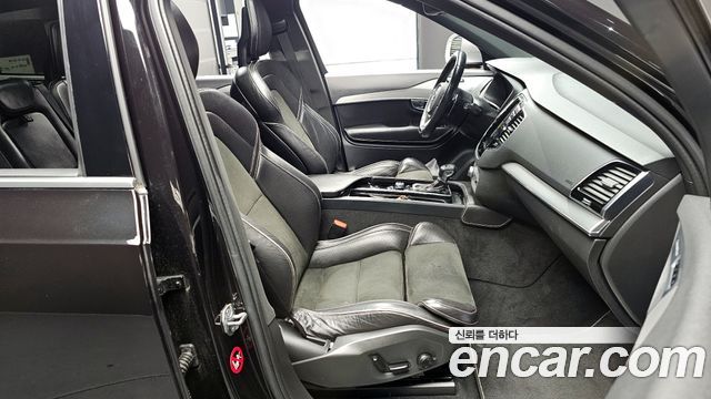 Volvo XC90 2016 — photo 10