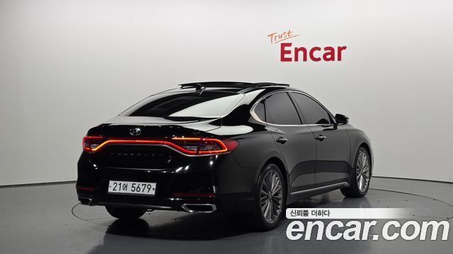 Hyundai Grandeur 2018 — photo 2
