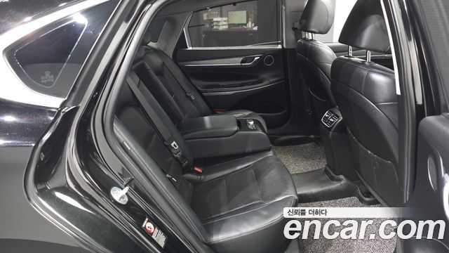 Hyundai Grandeur 2018 — photo 12