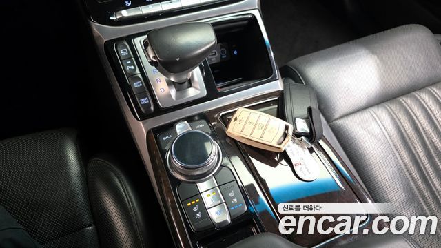 Genesis EQ900 2017 — photo 9