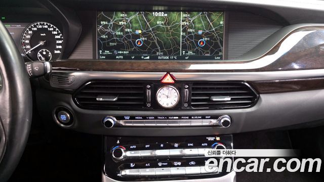Genesis EQ900 2017 — photo 15