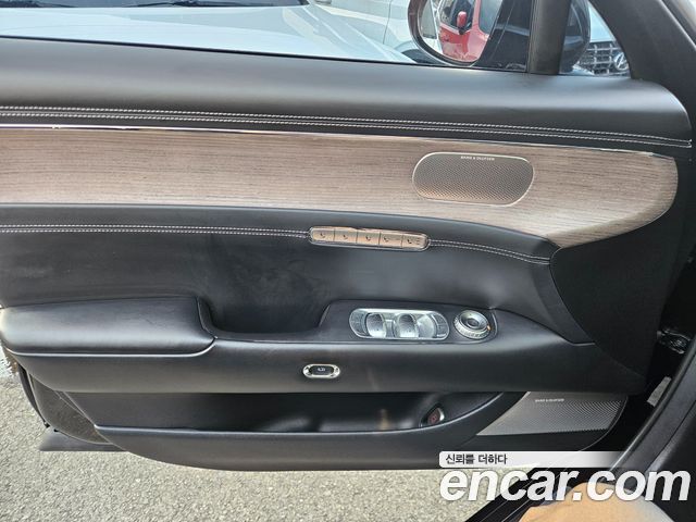 Genesis G90 2022 — photo 17