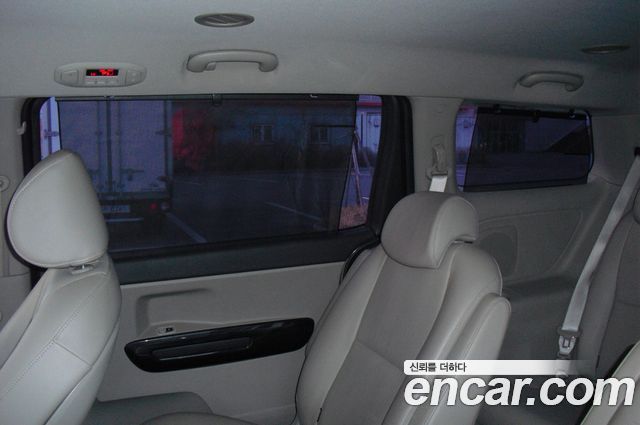 Kia Canival 2019 — photo 20