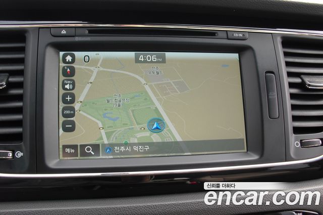 Kia Canival 2016 — photo 10