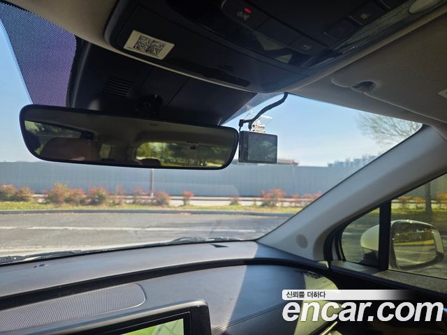 Kia Canival 2021 — photo 15