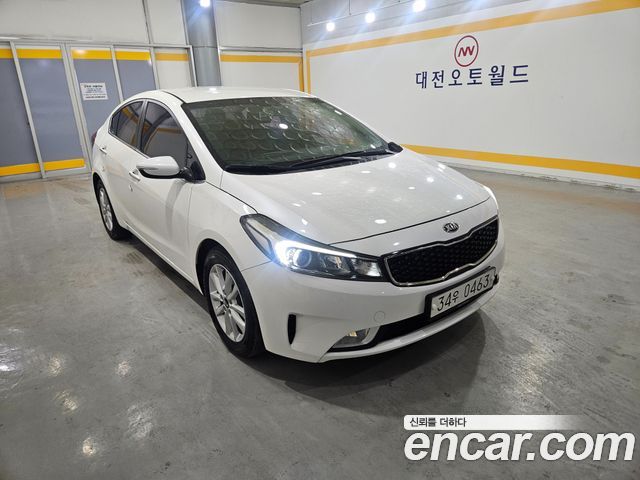 Kia K3 2016 — photo 2