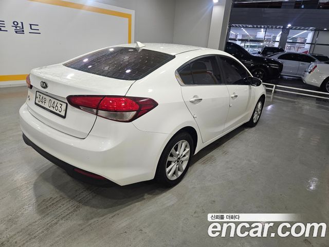 Kia K3 2016 — photo 4
