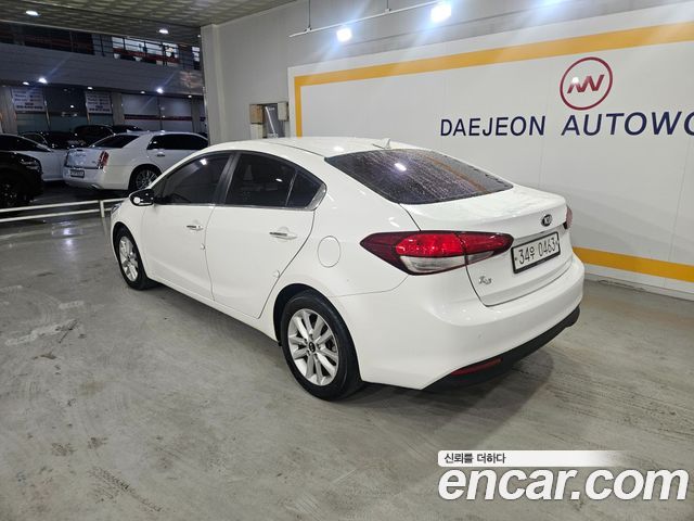 Kia K3 2016 — photo 6