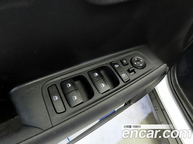 Hyundai Casper 2023 — photo 13