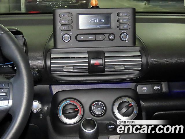 Hyundai Casper 2023 — photo 11