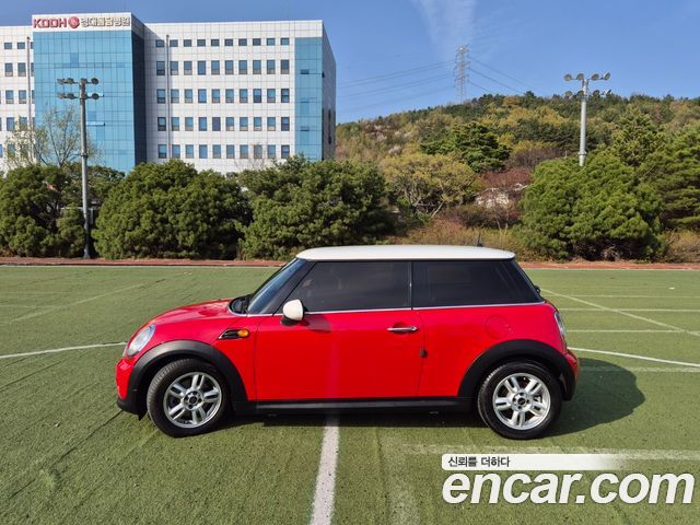 Mini Cooper 2012 — photo 5